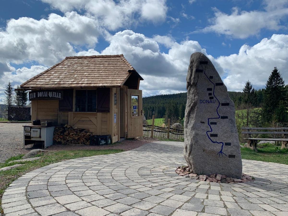 Hoehengasthaus Kolmenhof An Der Donauquelle Furtwangen Eksteriør billede