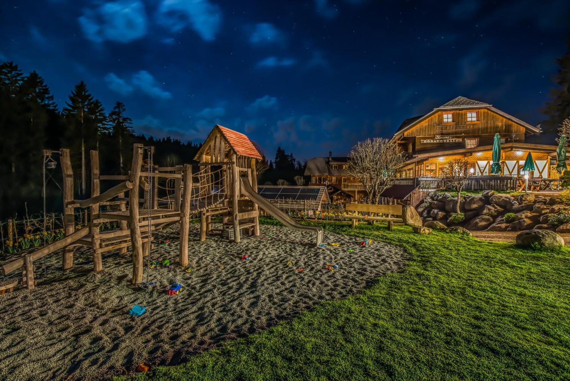 Hoehengasthaus Kolmenhof An Der Donauquelle Furtwangen Eksteriør billede