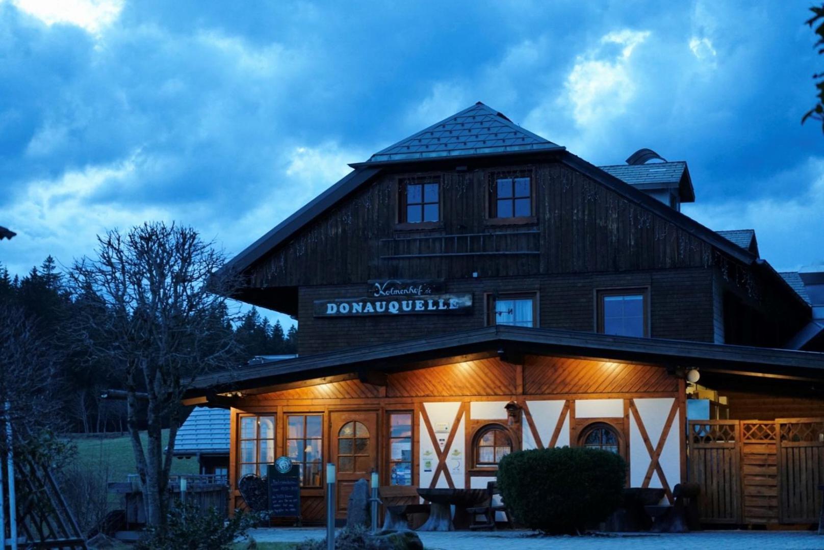 Hoehengasthaus Kolmenhof An Der Donauquelle Furtwangen Eksteriør billede