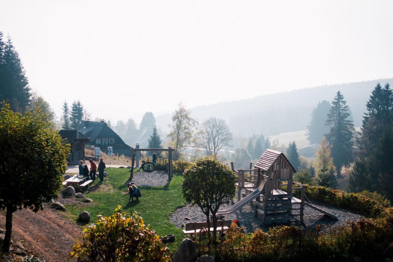 Hoehengasthaus Kolmenhof An Der Donauquelle Furtwangen Eksteriør billede